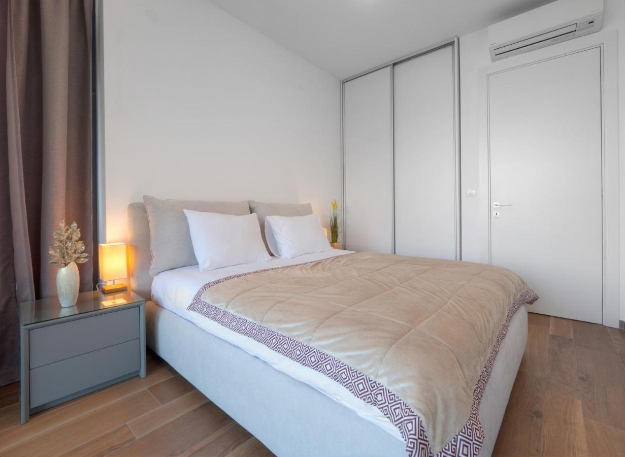 Apartments Garden Azure Μπούντβα Εξωτερικό φωτογραφία