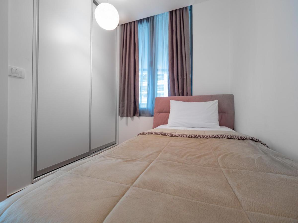 Apartments Garden Azure Μπούντβα Εξωτερικό φωτογραφία