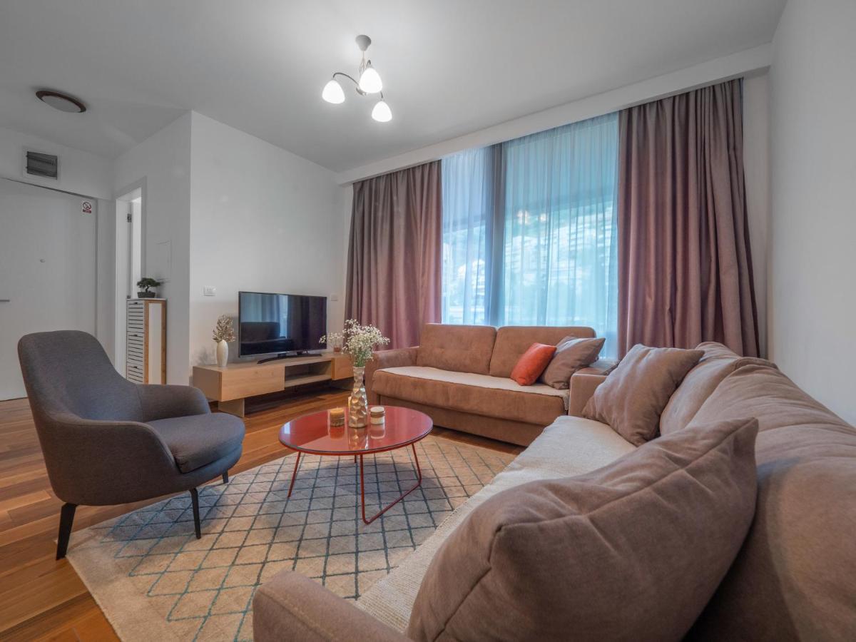 Apartments Garden Azure Μπούντβα Εξωτερικό φωτογραφία